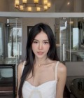 Dating Woman : Sethwan, 35 years to Russia  Moscow 
